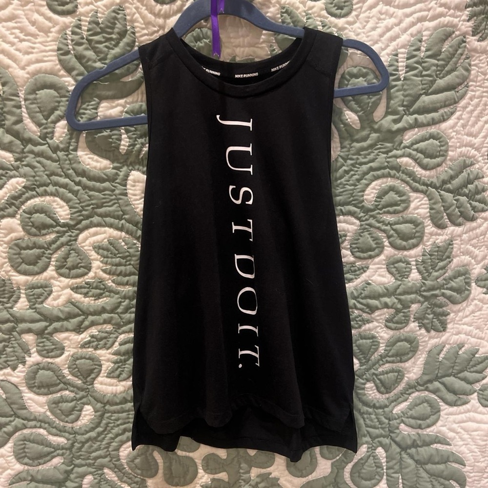 Nike workout tank